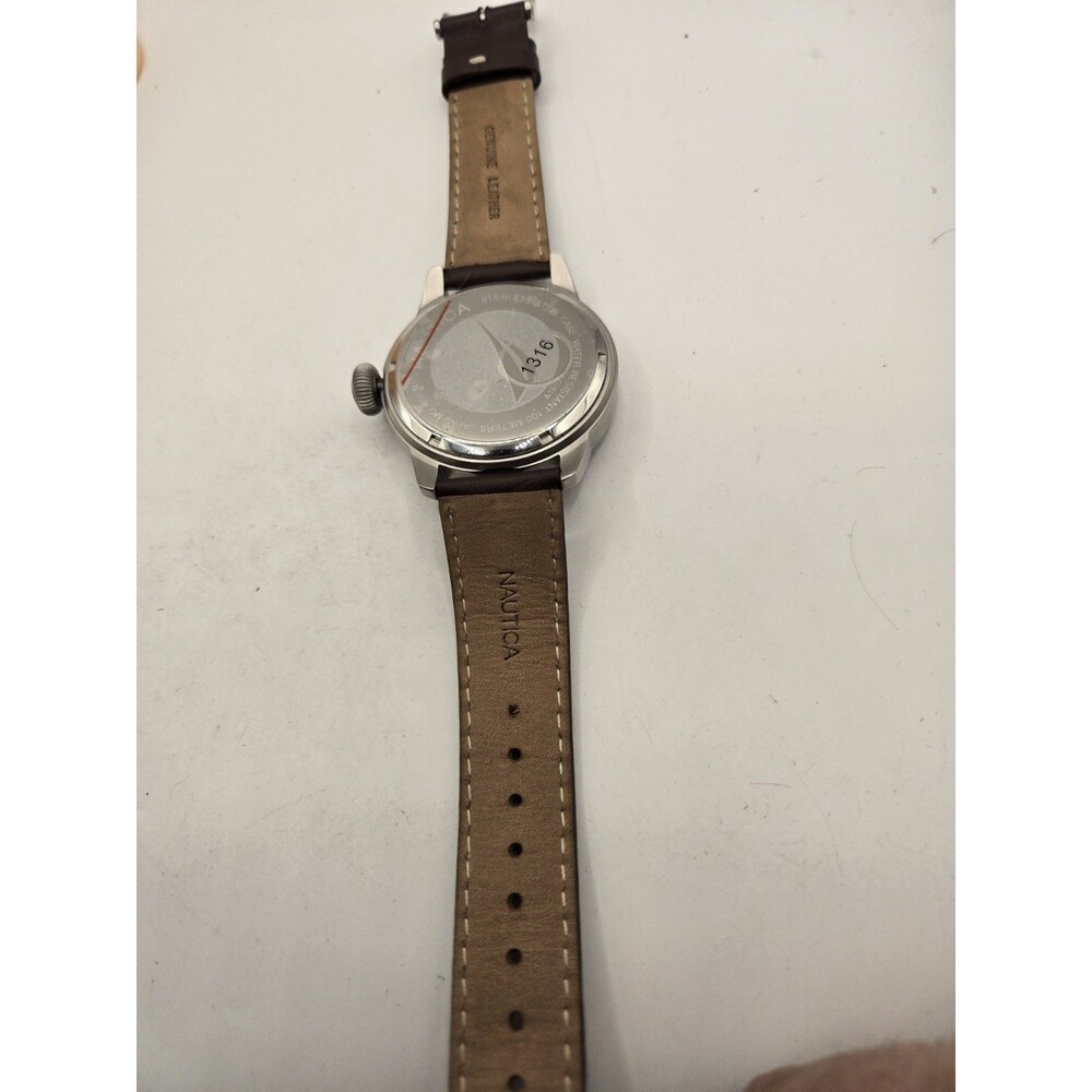 Nautica A16521 Men's 46mm Vintage-Inspired Watch. New Battery. MINT. - Picture 12 of 14